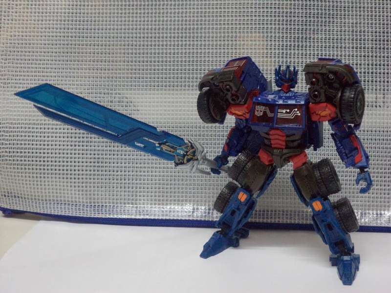 transformers prime optimus prime star saber toy